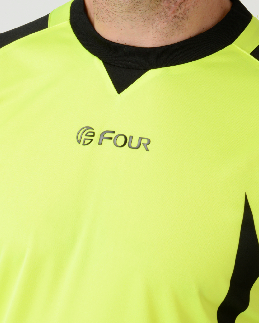 Uniforme Arquero - Modelo Werder Bremen Amarillo y Negro