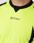 Uniforme Arquero - Modelo Werder Bremen Amarillo y Negro