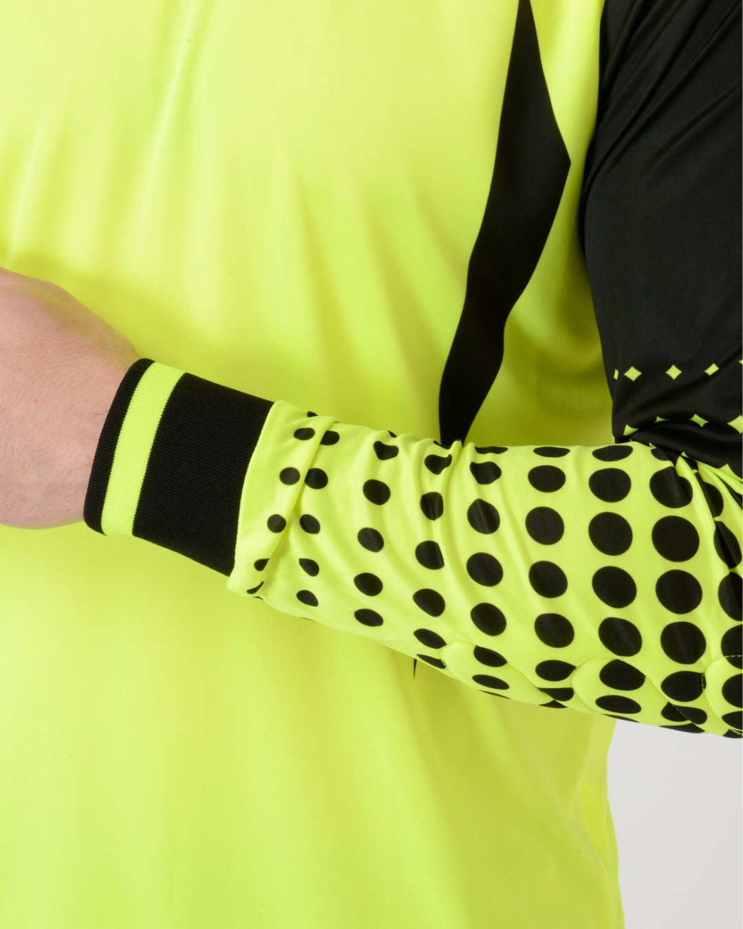 Uniforme Arquero - Modelo Werder Bremen Amarillo y Negro